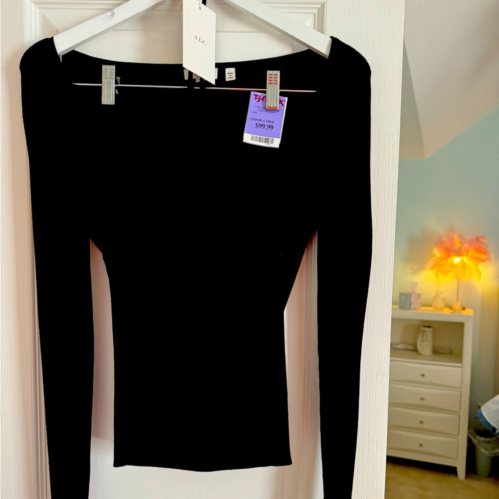ALC BRAND NEW  BLACK RIBBED SWEATER